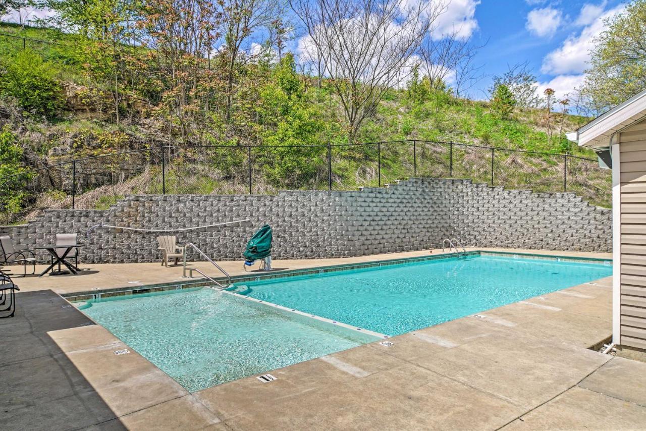 Cozy Branson Condo With Balcony And Mountain Views Exteriör bild